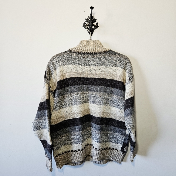 Vintage Entrée Wool Blend Sweater Size M Patchwork Crew Neck Pullover - Picture 2 of 3